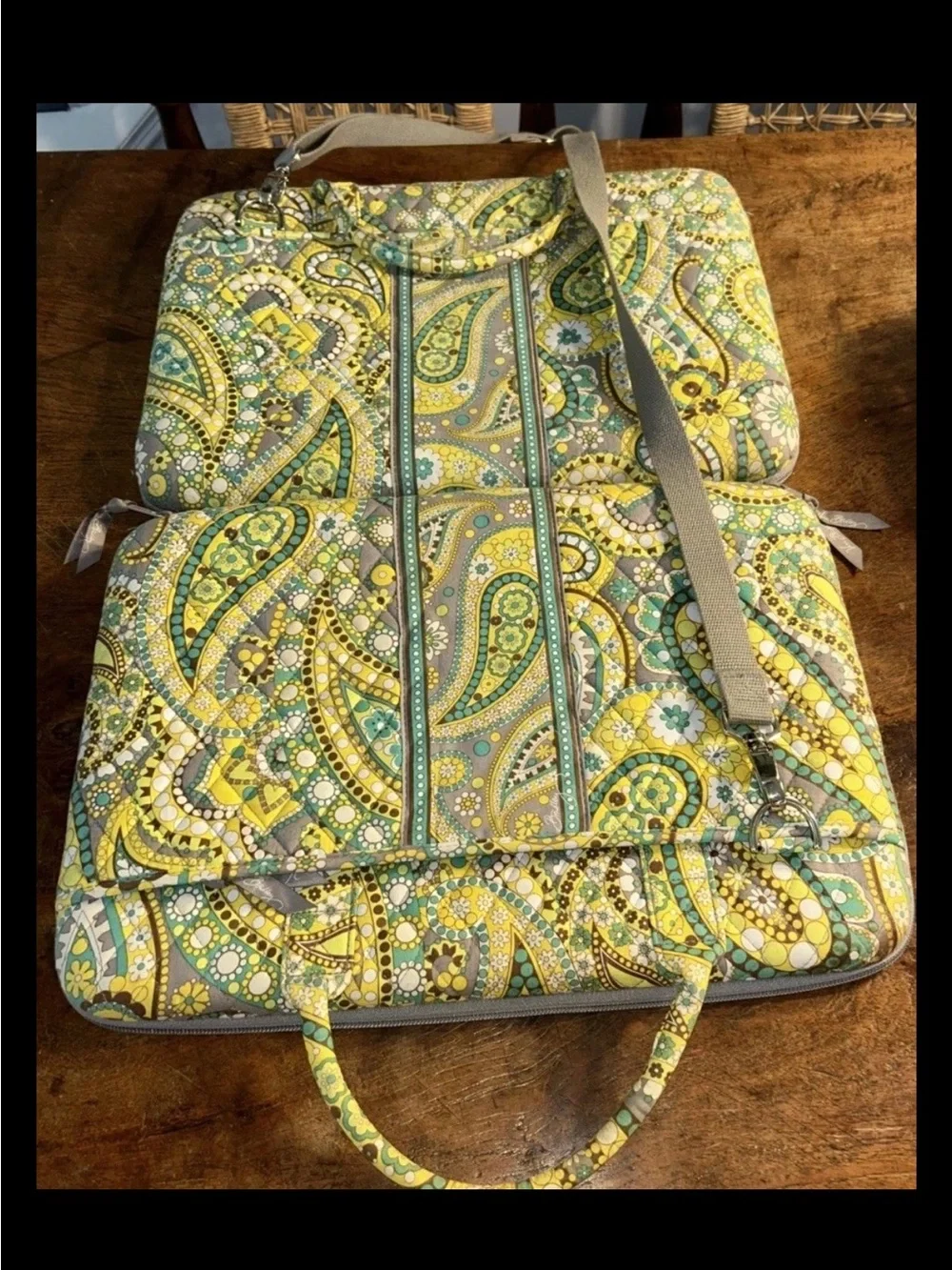 Vera Bradley Laptop Case Green Yellow Paisley Tapestry Quilted Boho Hippie 11x14